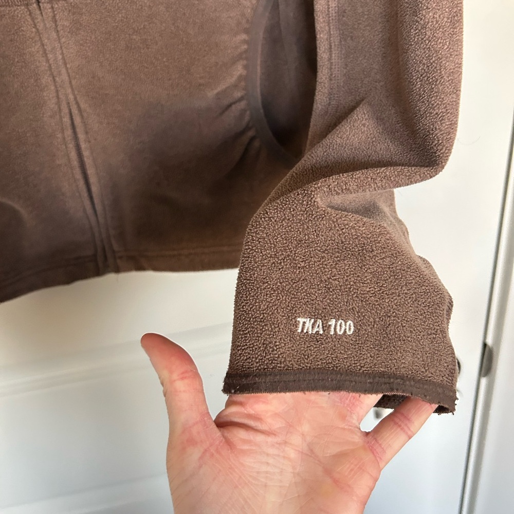 The North Face Kendall Jenner Brown Fleece Jacket - Picture 2 of 7